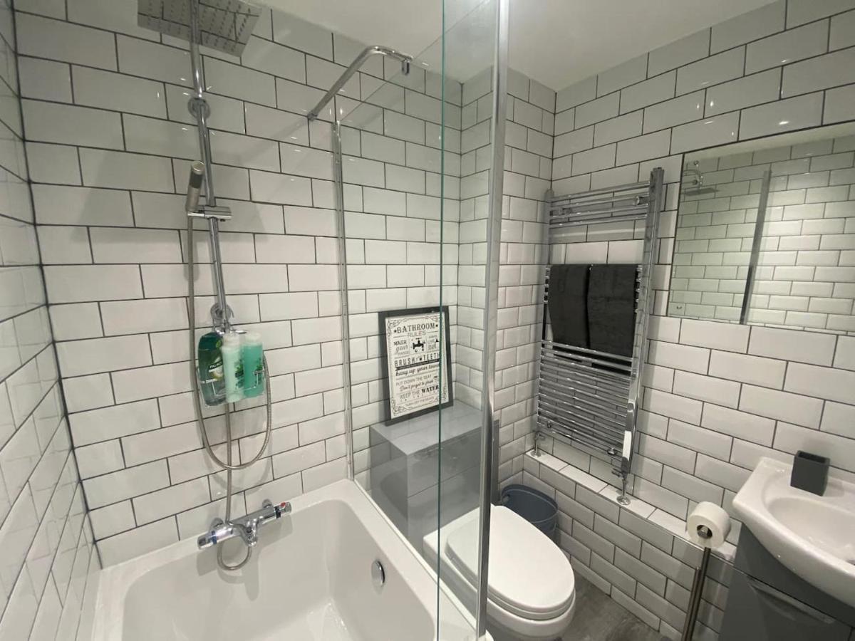 Suburban 2-Bed, Entire Home, Free Parking, Maidstone, Kent Uk Boxley Екстер'єр фото